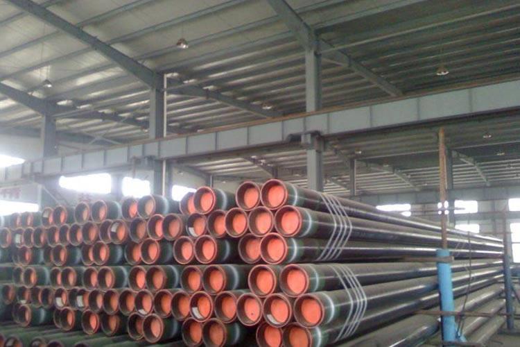 鑒于機械擦傷對石油油管腐蝕產(chǎn)生加速作用，建議在石油油管接箍上加一橡膠圈或在井斜嚴(yán)重部位加一扶正器